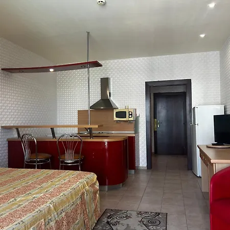 Apartamento мирамар палас, роял апарт *