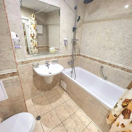 мирамар палас, роял апарт *