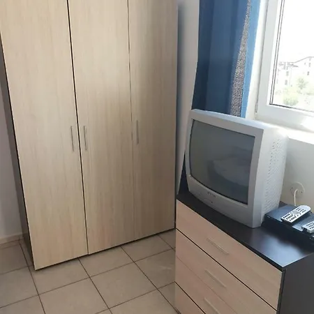 Apartamento квартал инцараки