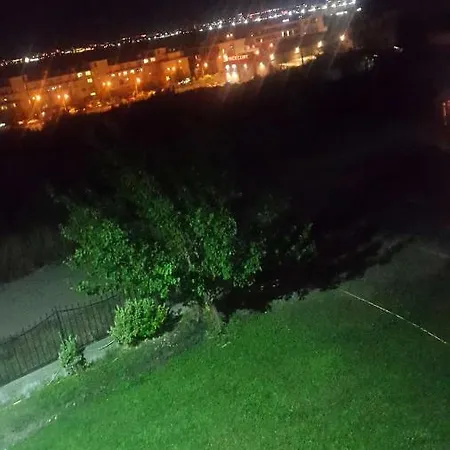 Apartamento квартал инцараки